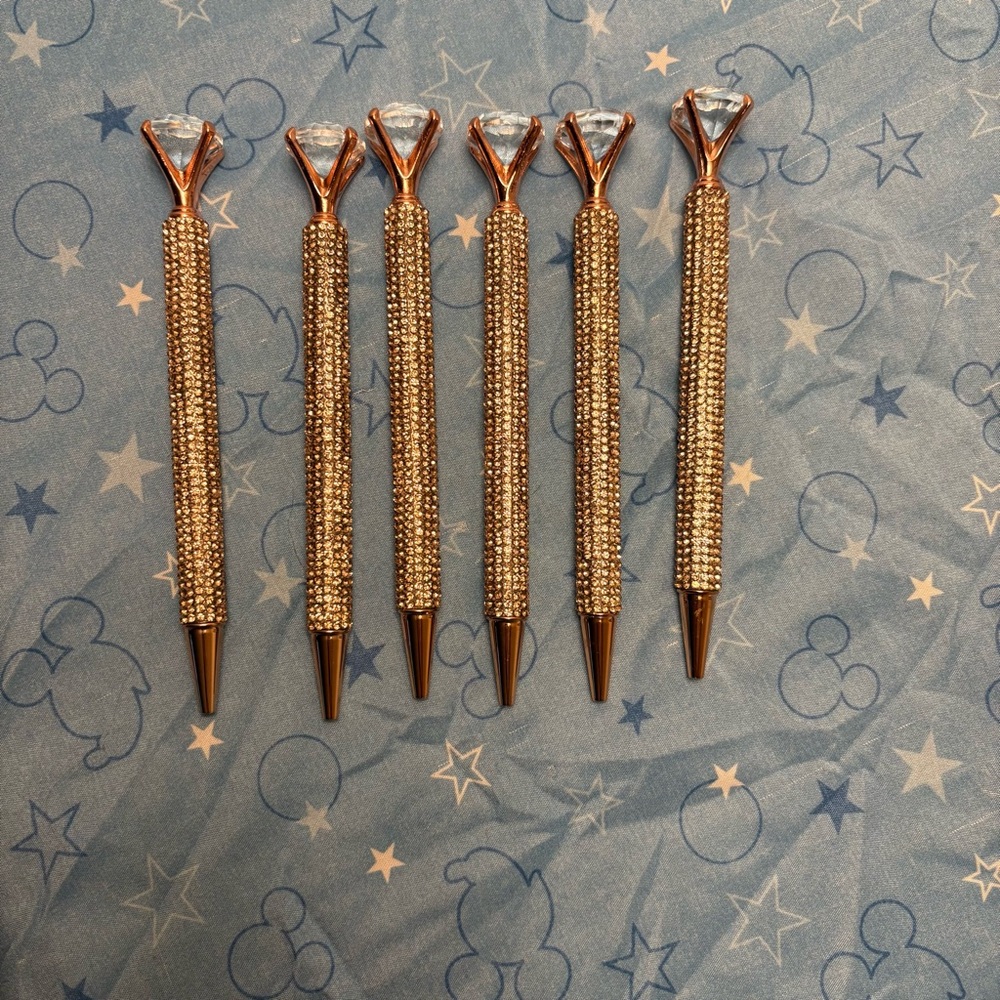 New Gold and Silver Rhinestone Pens